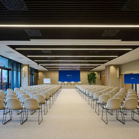 호텔 Radisson Blu Hotel, Choruslife
