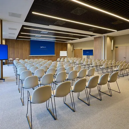 Radisson Blu Hotel, Choruslife 酒店 4*