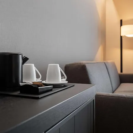 Radisson Blu Hotel, Choruslife 4* 贝尔加莫